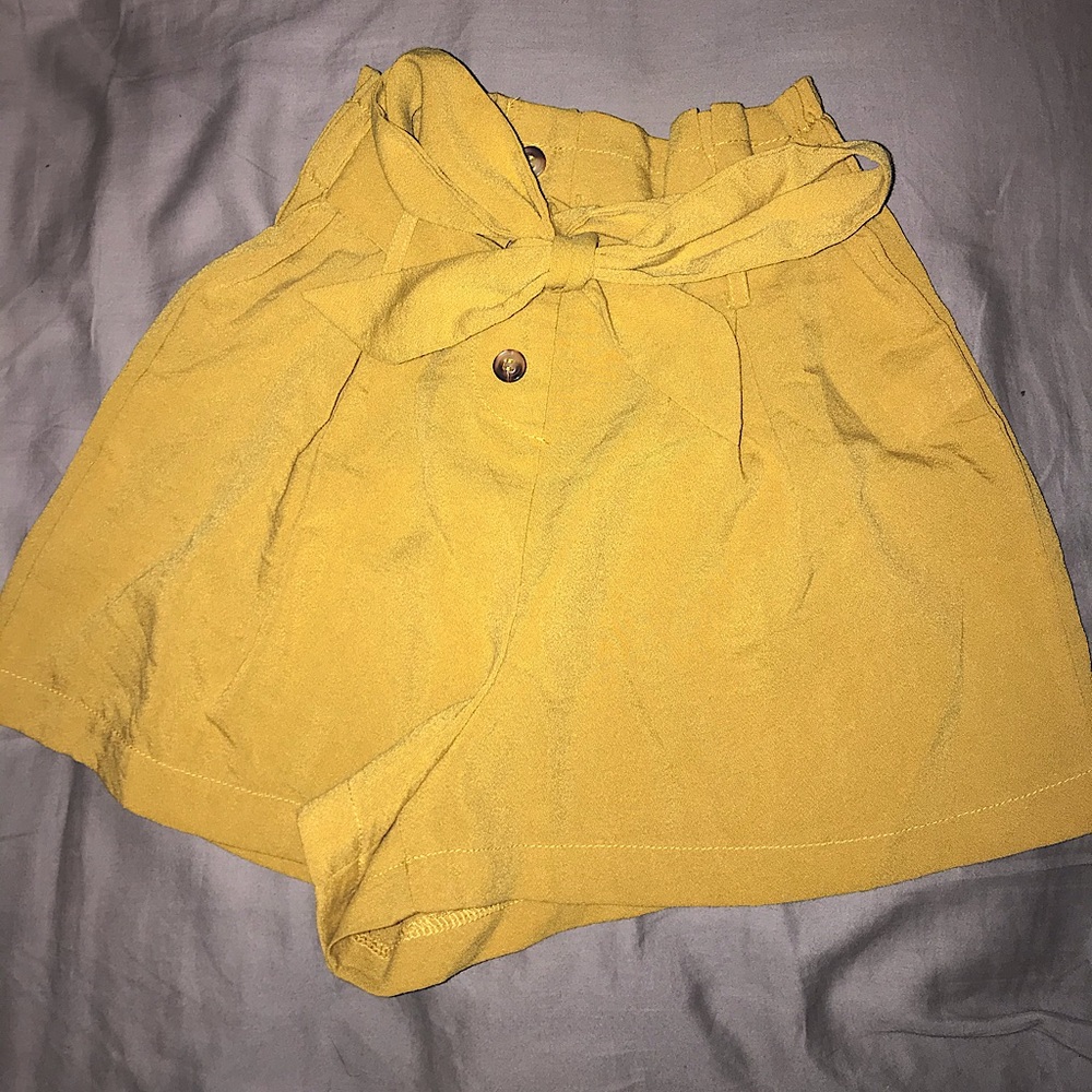 Paper bag shorts